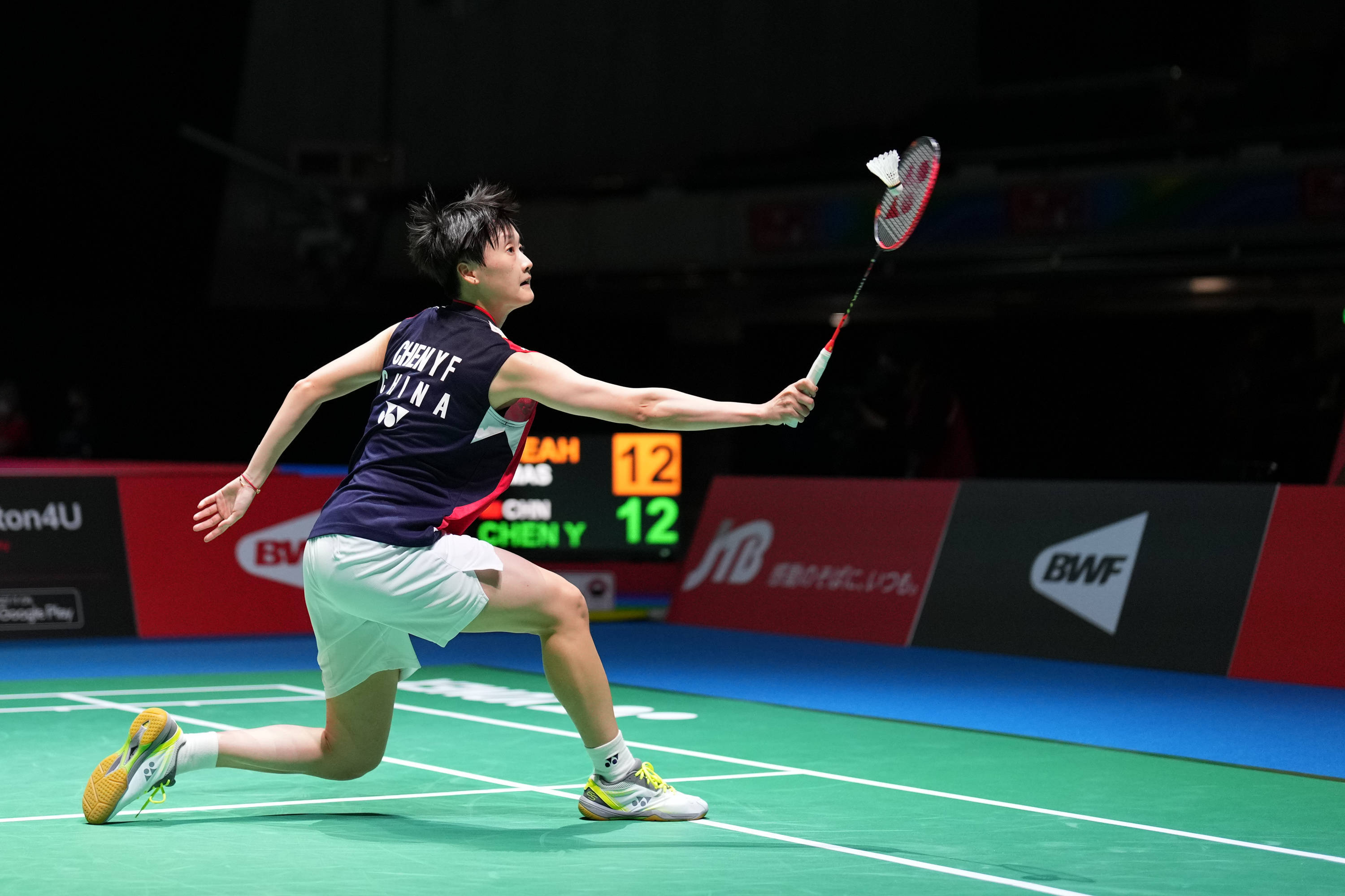 马卡报以 马卡报以