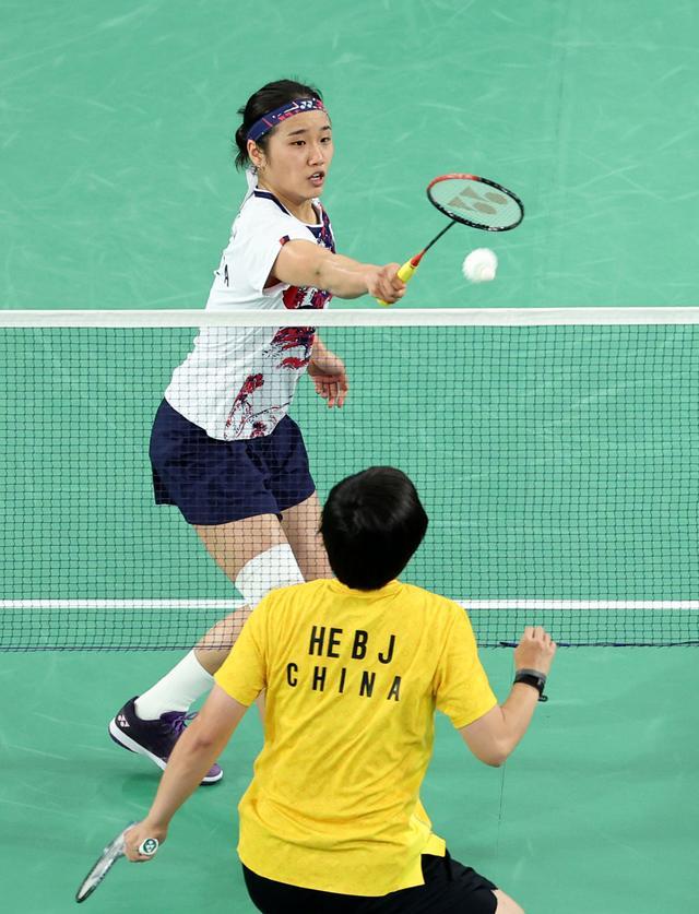 制类似的媒 制类似的媒