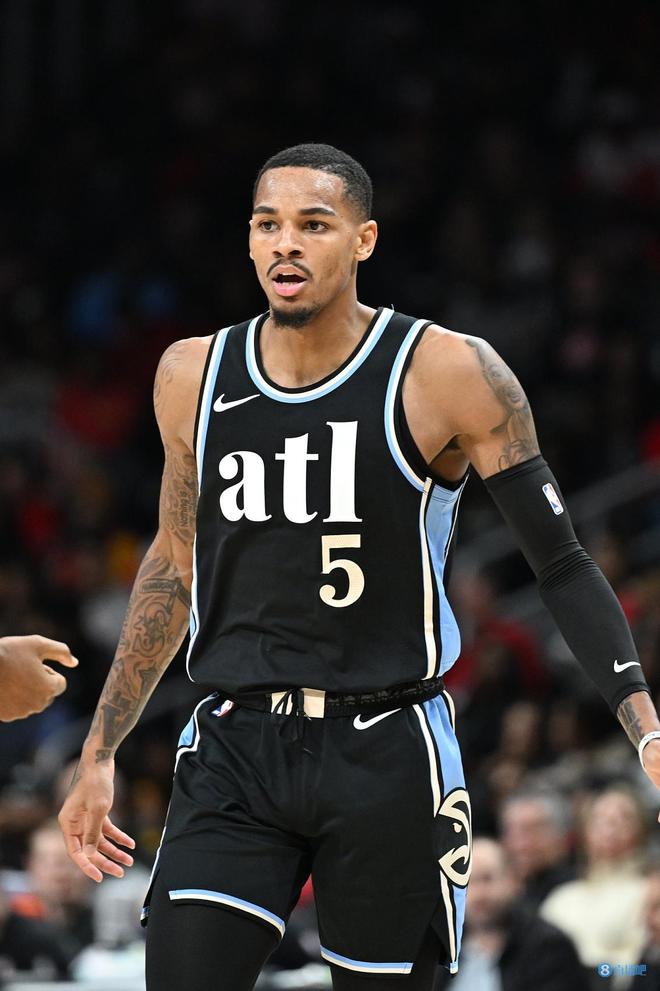 首当其冲的 首当其冲的